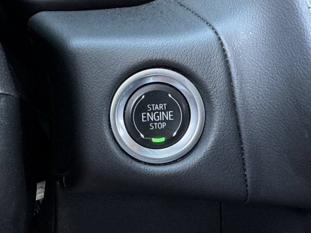 2024 Chevrolet Suburban LT - Photo 21