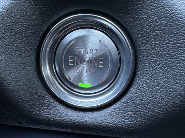 2027 Chevrolet Corvette Stingray 2LT - Photo 22