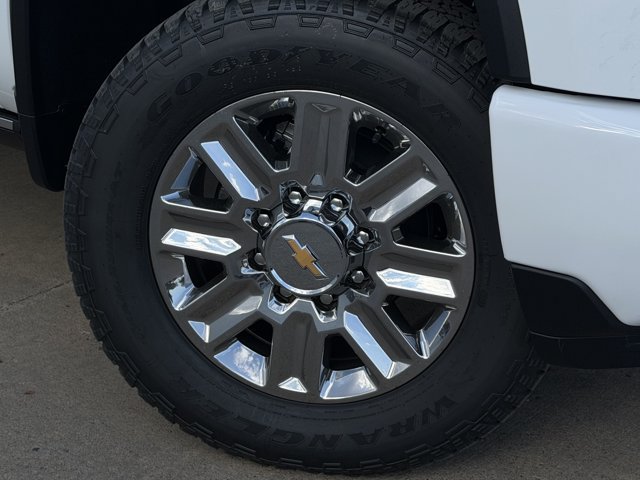 2026 Chevrolet Silverado 2500 HD High Country - Photo 10