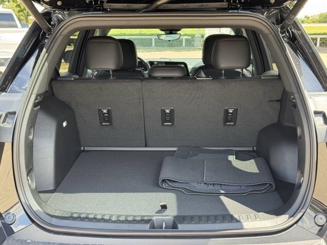 2027 Chevrolet Equinox RS - Photo 26