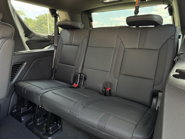 2026 Chevrolet Tahoe RST - Photo 24