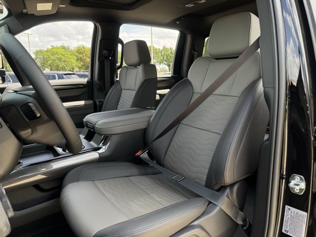 2026 Chevrolet Silverado 2500 HD ZR2 - Photo 21
