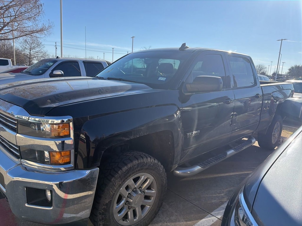 Used 2017 Chevrolet Silverado 2500 HD LT Truck Crew Cab