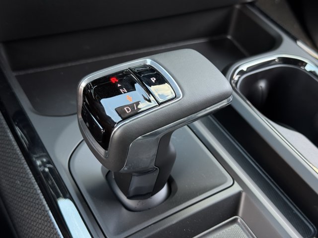2026 Chevrolet Silverado 1500 ZR2 - Photo 17