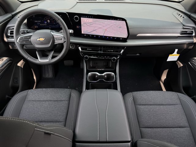 2027 Chevrolet Traverse LT - Photo 10