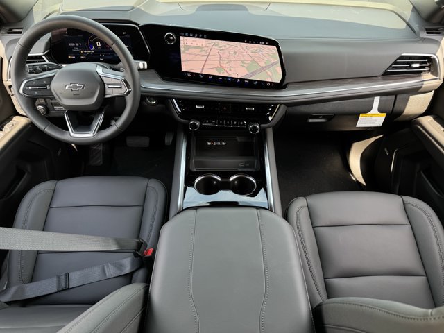 2026 Chevrolet Suburban Z71 - Photo 10