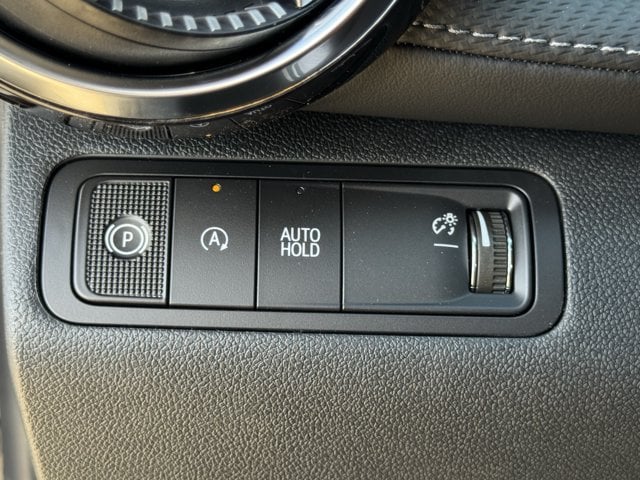 2027 Chevrolet Equinox LT - Photo 20