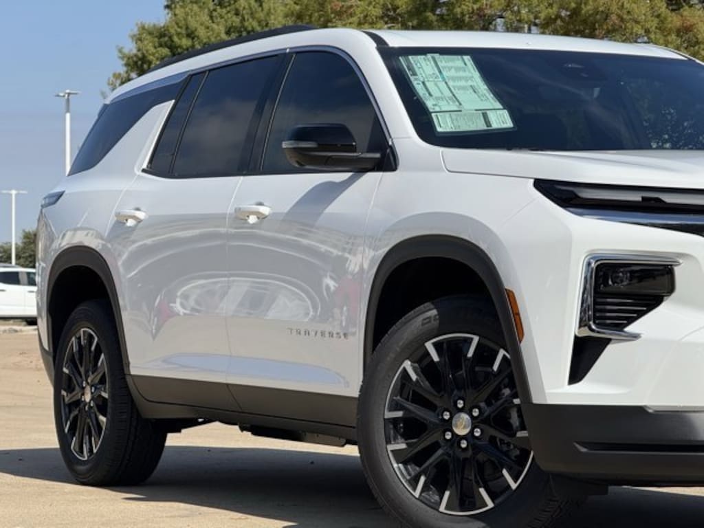 New 2026 Chevrolet Traverse LT SUV