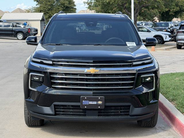 2027 Chevrolet Traverse LT - Photo 8