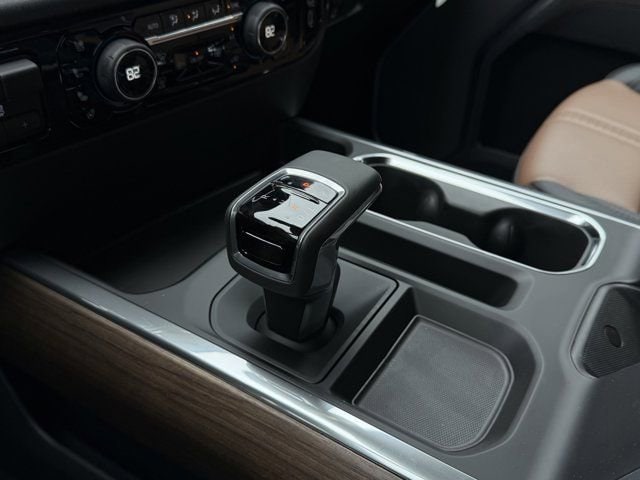 2026 Chevrolet Silverado 1500 High Country - Photo 16