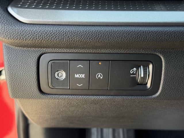 2027 Chevrolet Traverse LT - Photo 18