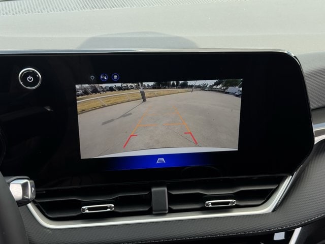 2027 Chevrolet Equinox LT - Photo 14