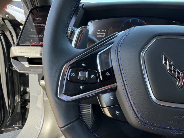 2027 Chevrolet Corvette Stingray 2LT - Photo 15