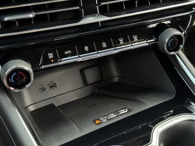 2026 Chevrolet Traverse LT - Photo 15