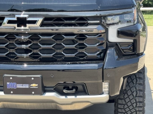 2026 Chevrolet Silverado 1500 ZR2 - Photo 9