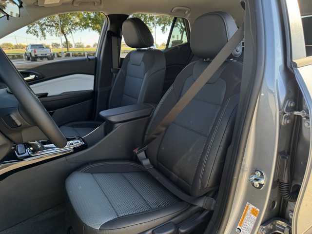 2026 Chevrolet Trax LT - Photo 21