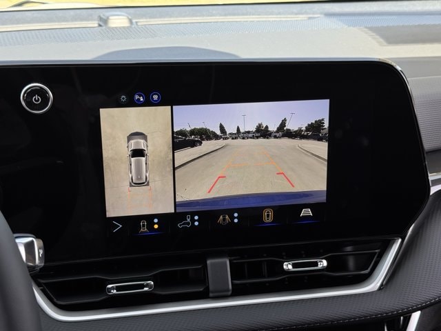 2027 Chevrolet Equinox LT - Photo 14