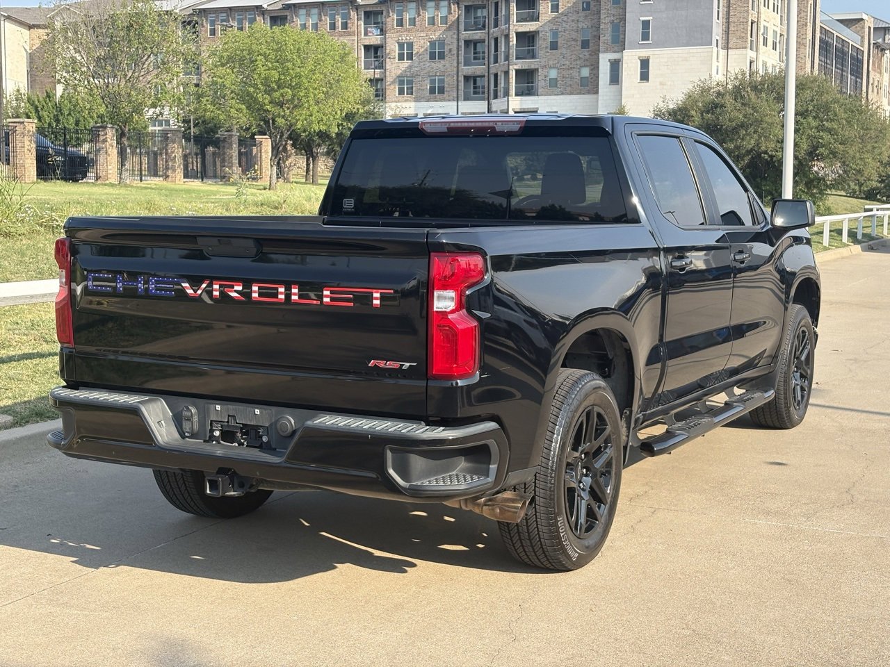 2019 Chevrolet Silverado 1500 RST photo 4
