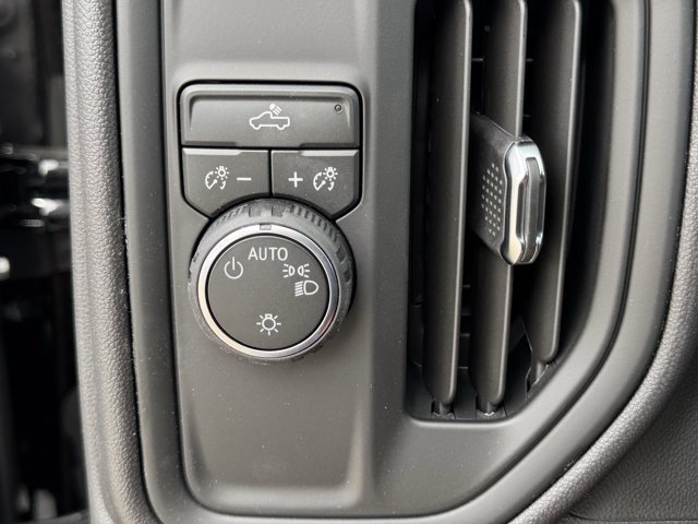 2026 Chevrolet Silverado 1500 Custom - Photo 17