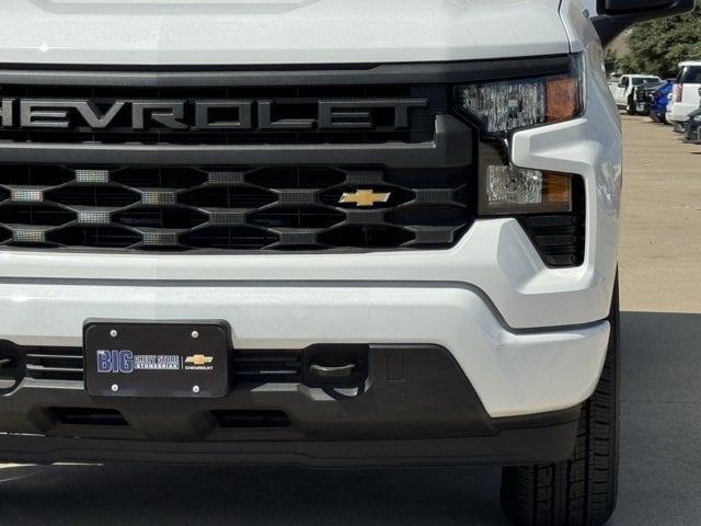 2026 Chevrolet Silverado 1500 Custom - Photo 9