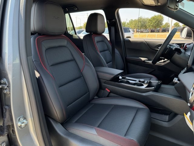 2027 Chevrolet Equinox RS - Photo 23