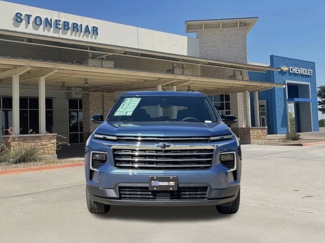 2025 Chevrolet Traverse LT - Photo 8