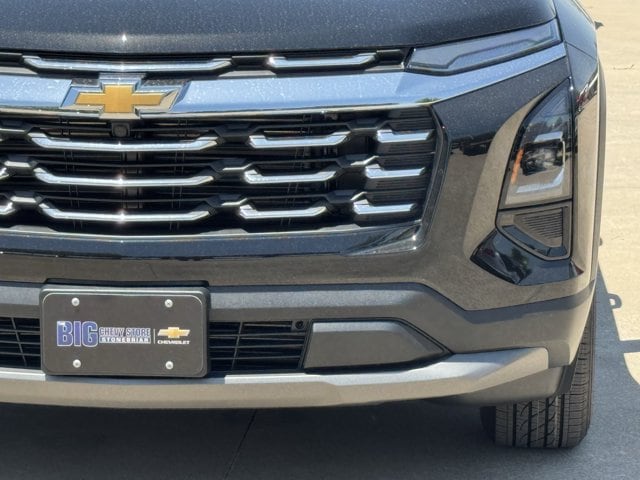 2027 Chevrolet Equinox LT - Photo 8