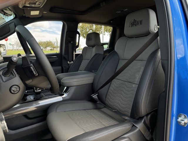 2026 Chevrolet Silverado 1500 ZR2 - Photo 21