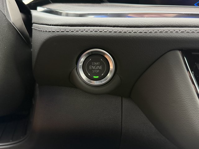 2027 Chevrolet Suburban Z71 - Photo 20