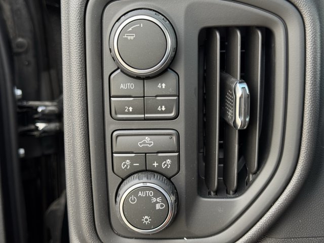 2026 Chevrolet Silverado 1500 Custom Trail Boss - Photo 18