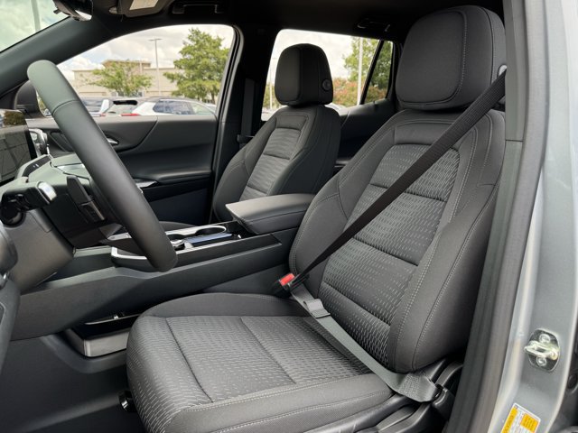 2027 Chevrolet Equinox LT - Photo 22