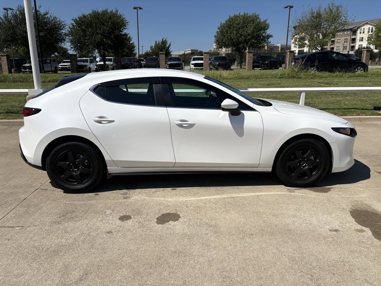 2025 Mazda Mazda3 Hatchback 2.5 s photo 3