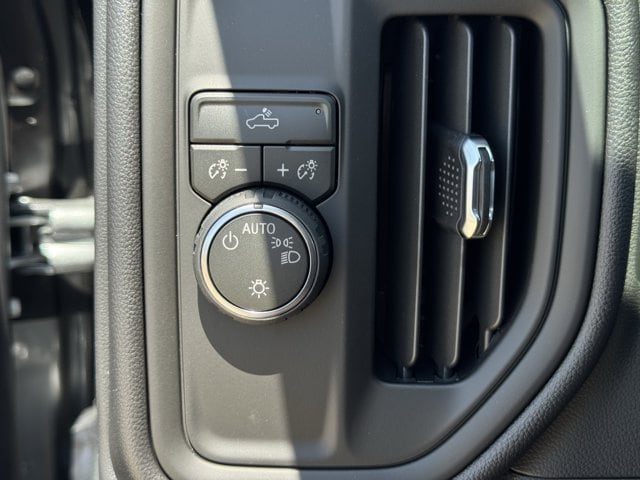 2026 Chevrolet Silverado 1500 Custom - Photo 19