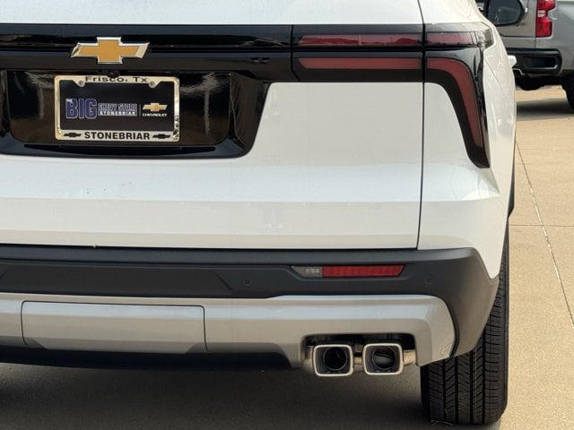 2027 Chevrolet Traverse LT - Photo 7