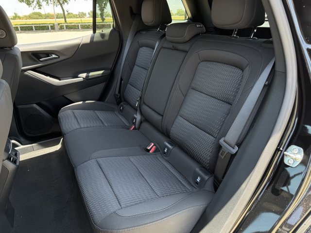 2027 Chevrolet Equinox LT - Photo 22