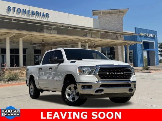2023 RAM 1500 Big Horn/Lone Star 4x4 Crew Cab 5'7's photo