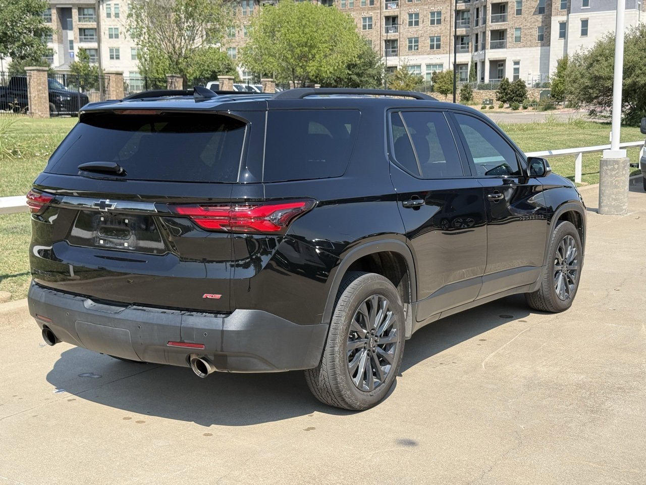 2022 Chevrolet Traverse RS photo 4