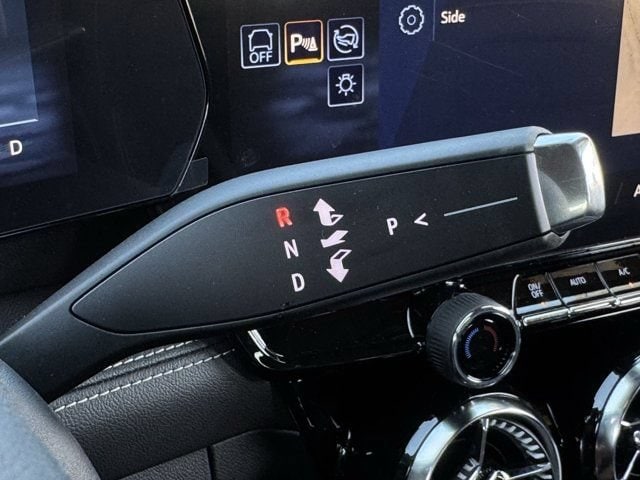 2026 Chevrolet Blazer EV LT - Photo 16
