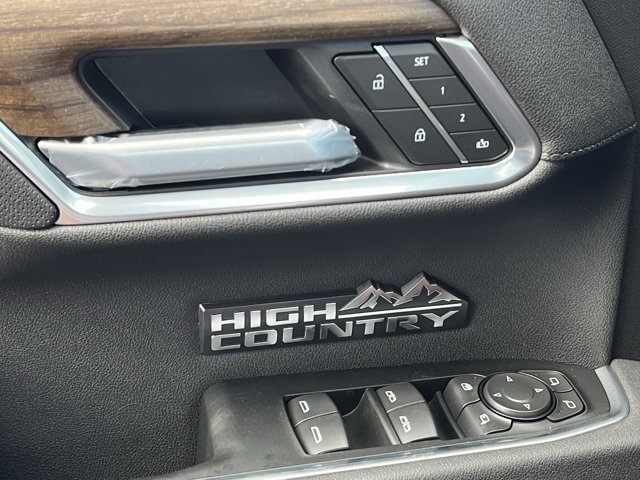 2026 Chevrolet Silverado 1500 High Country - Photo 21