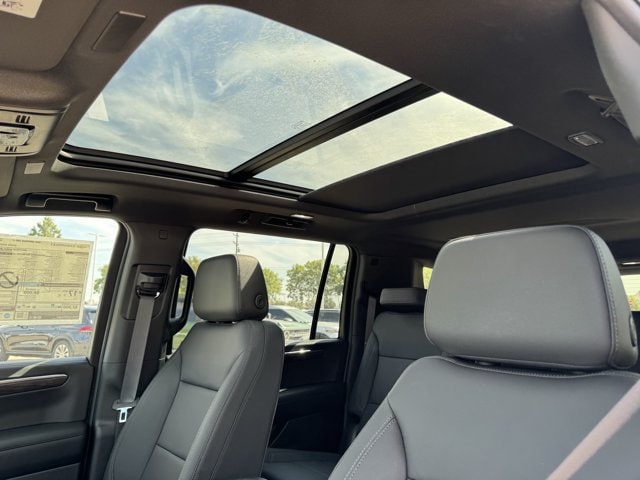 2026 Chevrolet Suburban LT - Photo 26