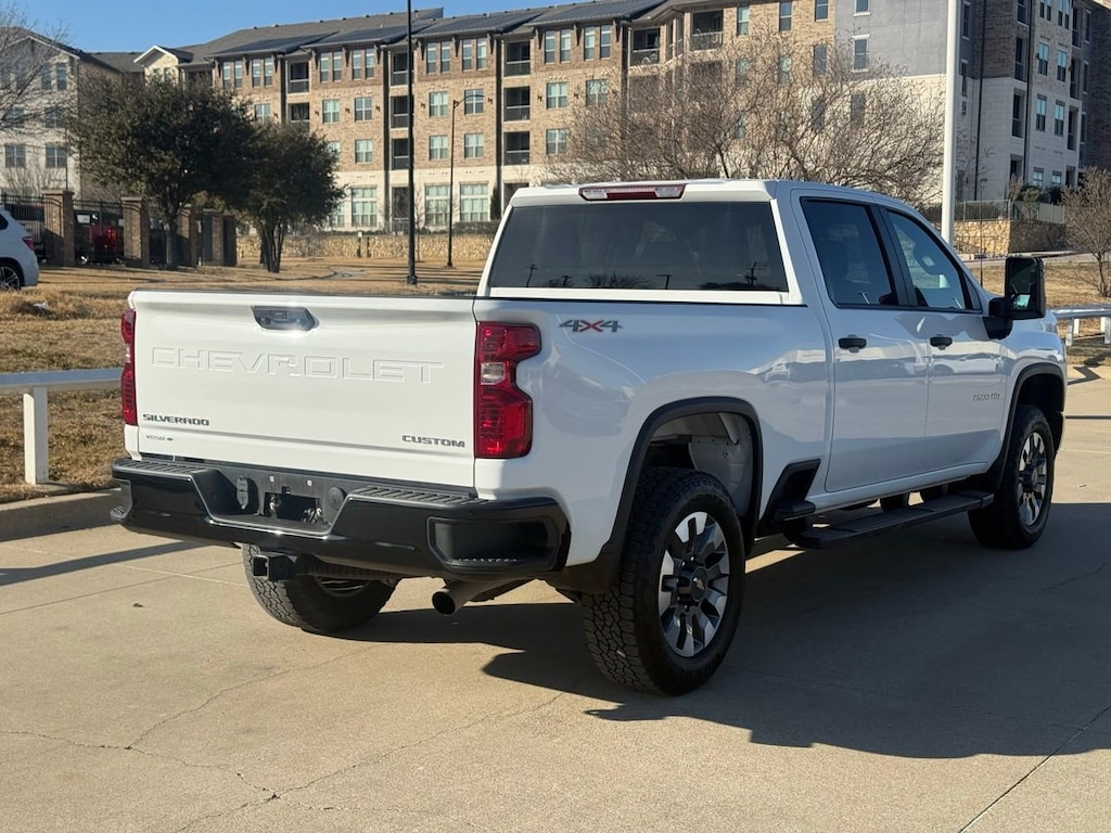 Used 2023 Chevrolet Silverado 2500 HD Custom Truck Crew Cab