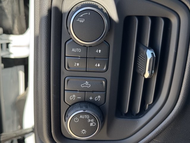 2026 Chevrolet Silverado 1500 Custom Trail Boss - Photo 19