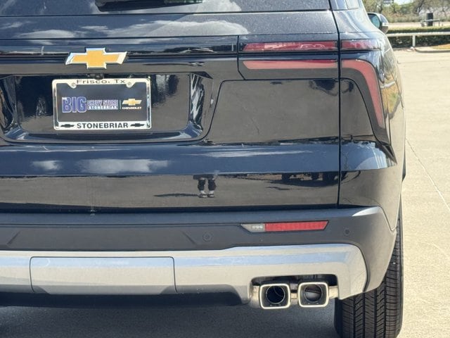 2027 Chevrolet Traverse LT - Photo 7