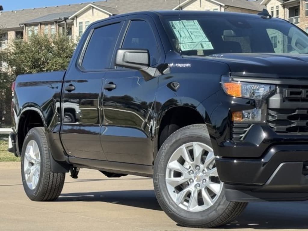 New 2026 Chevrolet Silverado 1500 Custom Truck Crew Cab