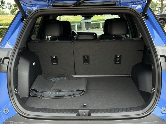 2027 Chevrolet Equinox Activ - Photo 26