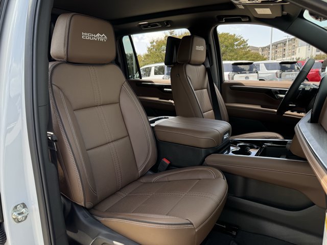 2026 Chevrolet Suburban High Country - Photo 26