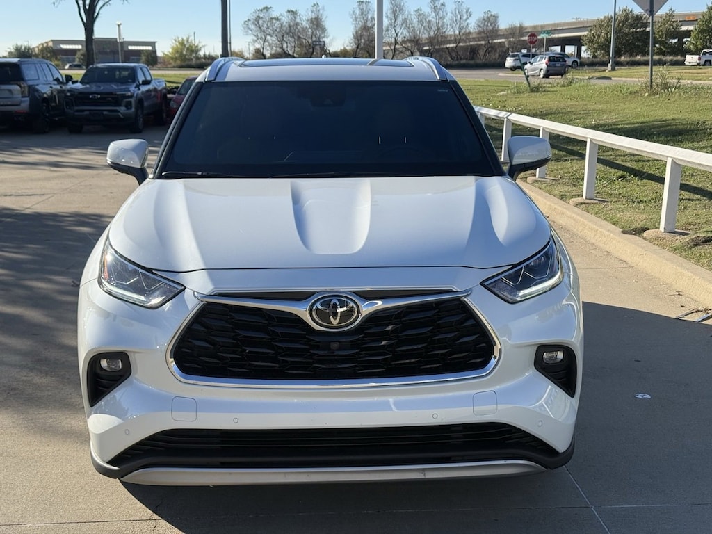 Used 2021 Toyota Highlander Platinum SUV