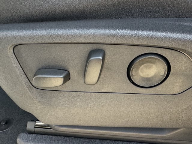 2026 Chevrolet Suburban RST - Photo 21