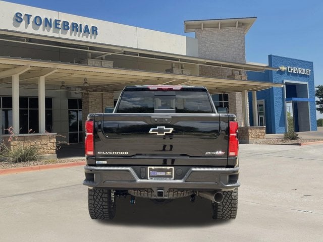 2026 Chevrolet Silverado 2500 HD ZR2 - Photo 6