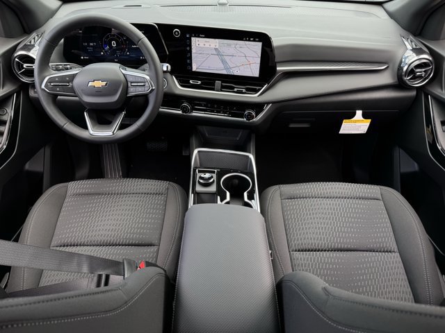 2027 Chevrolet Equinox LT - Photo 10